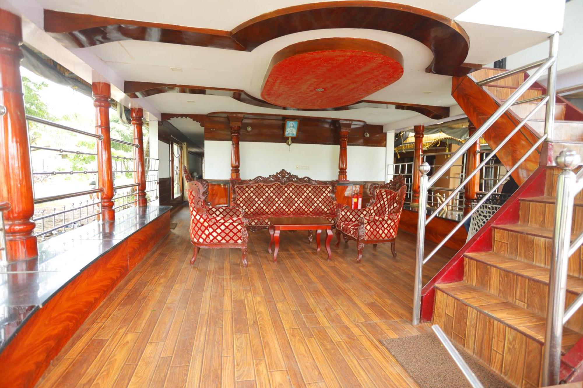 ホテル Harmony Houseboats アーラップーザ県 エクステリア 写真